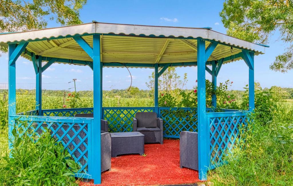 Agréable Chambre privative avec piscine et jacuzzi. Septfonds Exterior foto